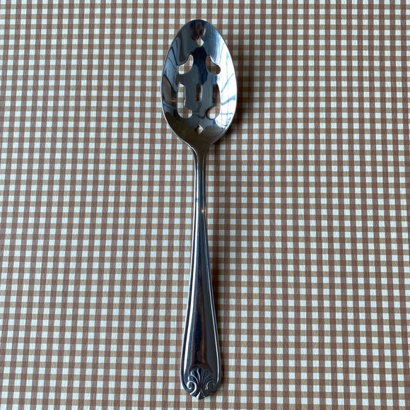 cambridge Dining Vintage Cambridge Stainless Perforated Serving